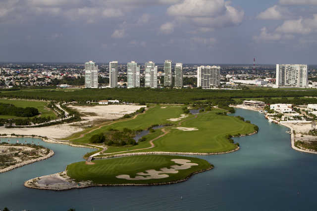 Puerto Cancun Golf Club – Gryphon Golf and Ski